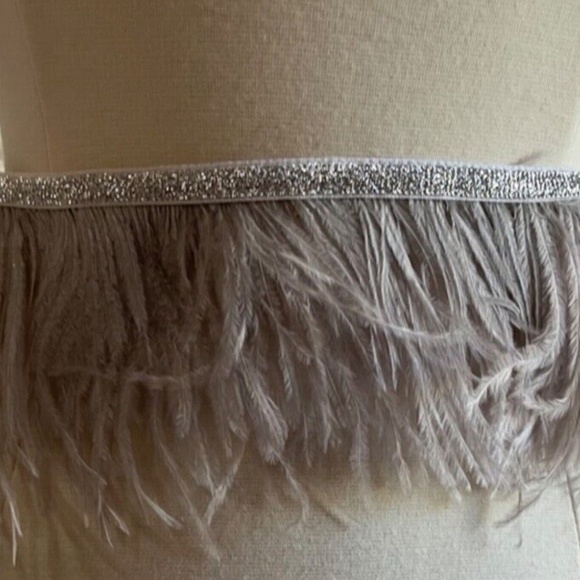 NWT Oh Baby! Tutu Baby Girl 6-9M Gray Feather Metallic Elastic Waist Band Adjust - Picture 2 of 10